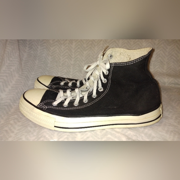 Converse All-Stars - Picture 5 of 7